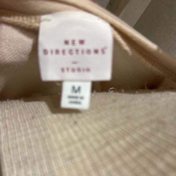 Sweatshirt - Picture 4 of 4